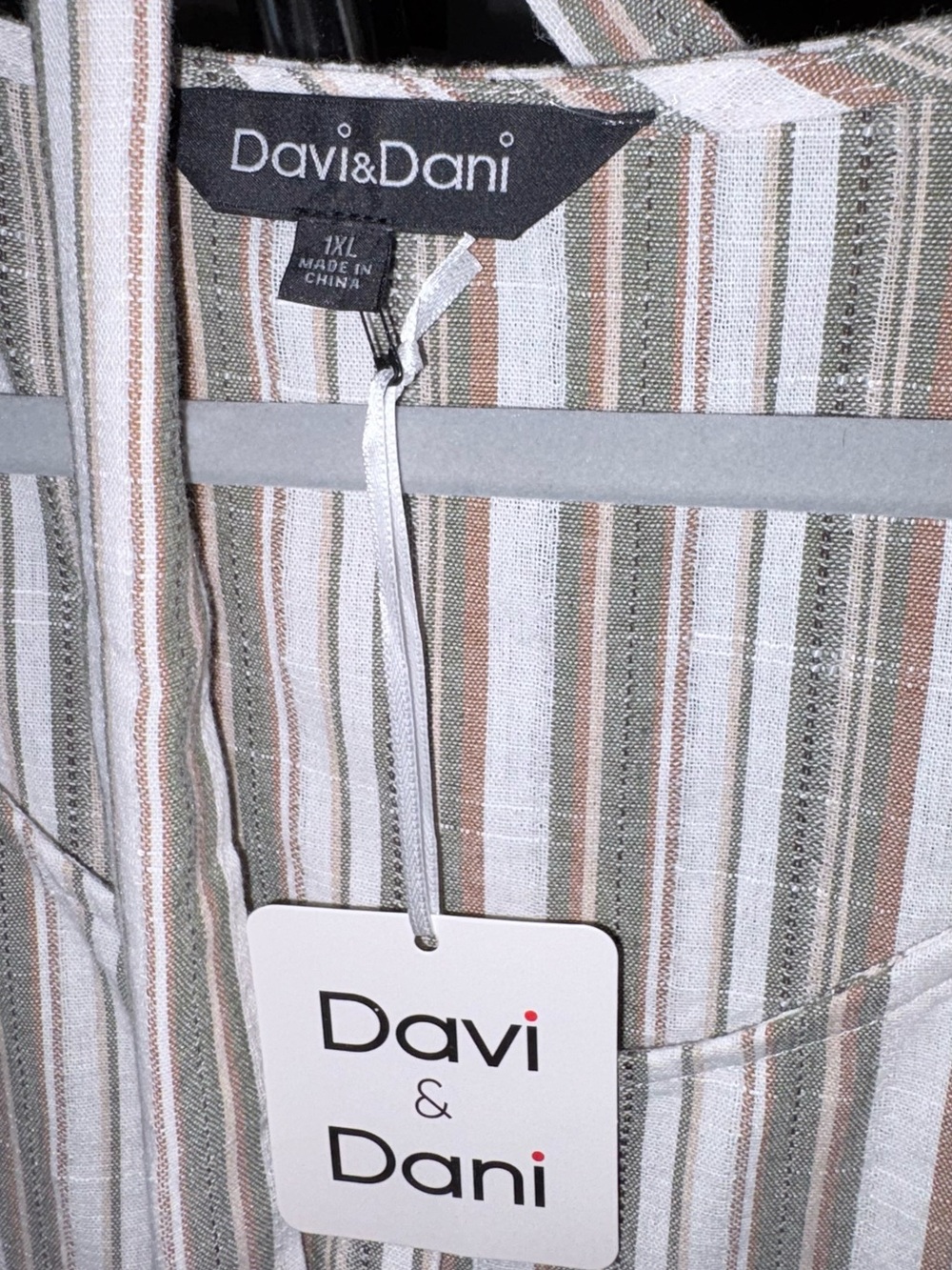 DAVI & DANI Striped Midi Dress - Beige & White